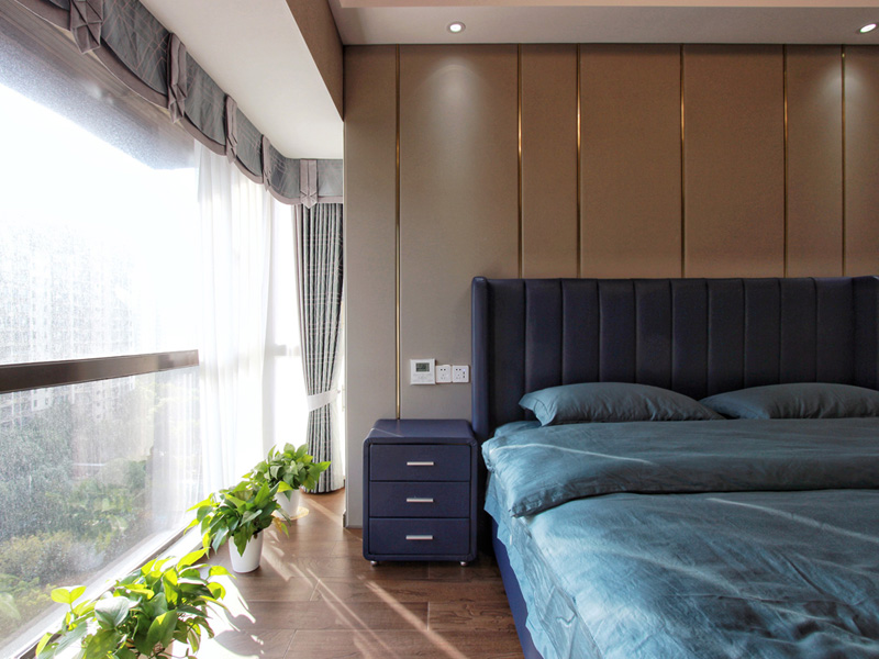 �����{���F���L���OӋ�b�ތ�������