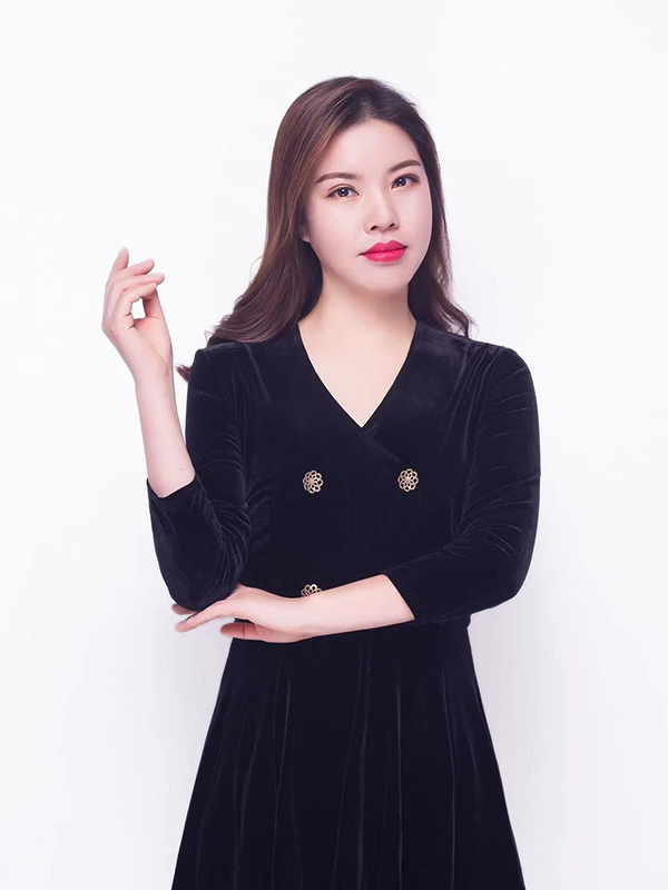 首席設計師:趙娣