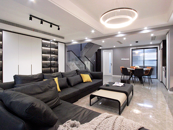 ���K�Aͥ122ƽ�׏�ʽ�F���b���OӋЧ���D