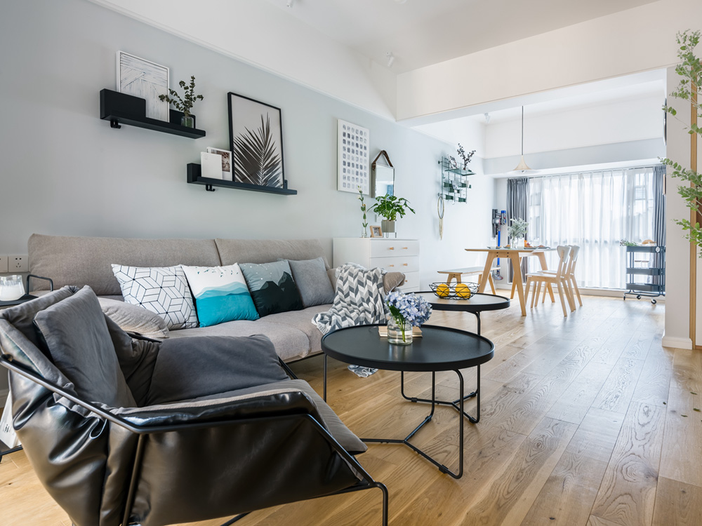 �����}�L�A�ﱱ�W�L�b�ް���